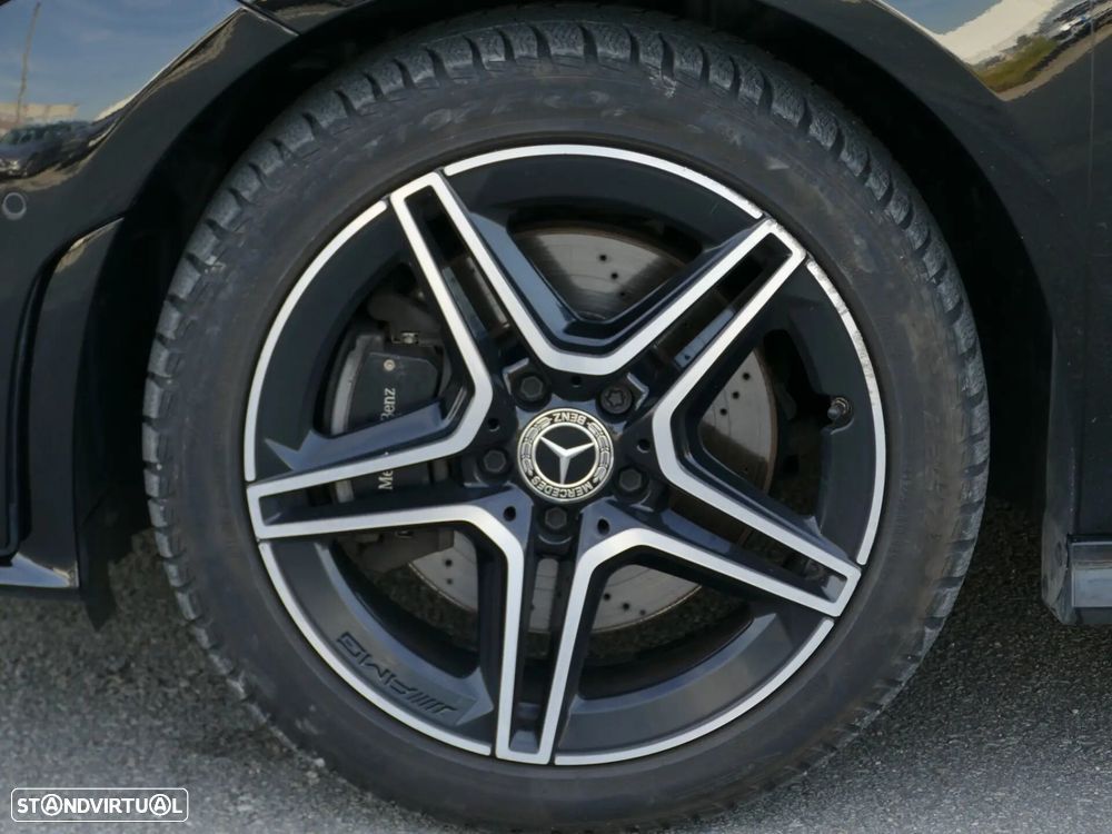 Mercedes-Benz CLA 250 e Shooting Brake AMG Line - 8