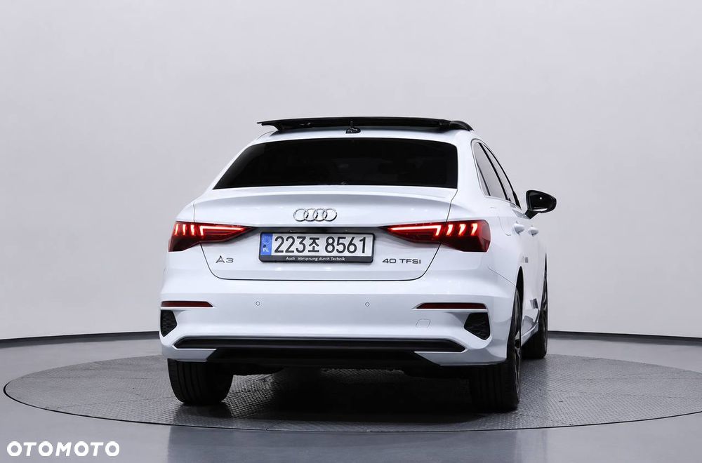 Audi A3 Limousine 40 TFSI quattro S tronic advanced - 5