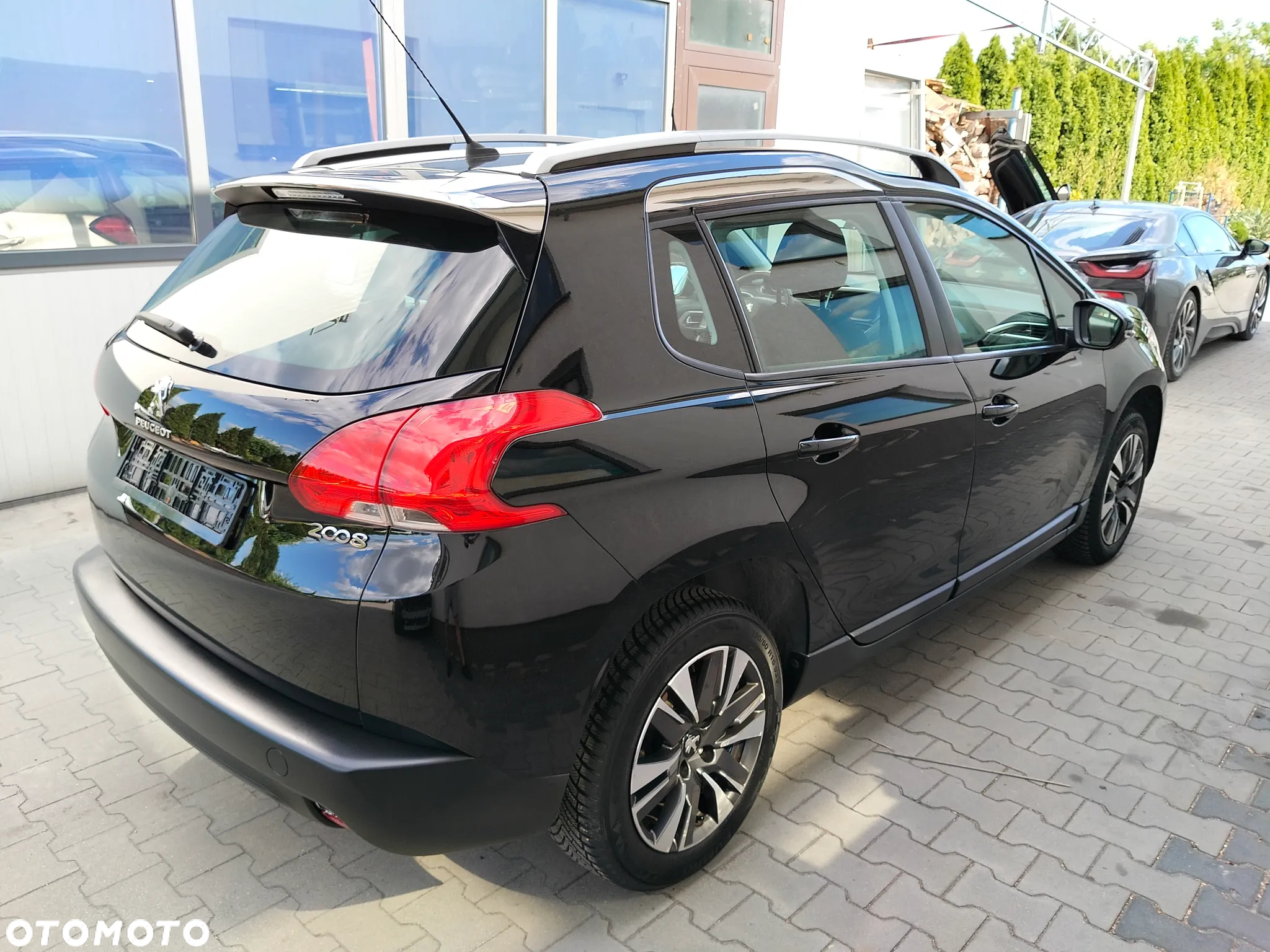 Peugeot 2008 PureTech 82 Signature - 13