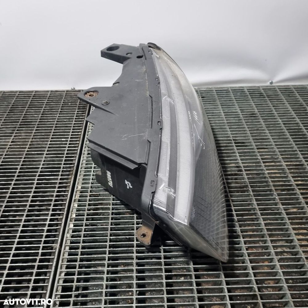 Far Stanga Chevrolet Captiva Facelift 2011 - 2014 SUV 4 Usi (1440) Cu lupă 12971 - 2