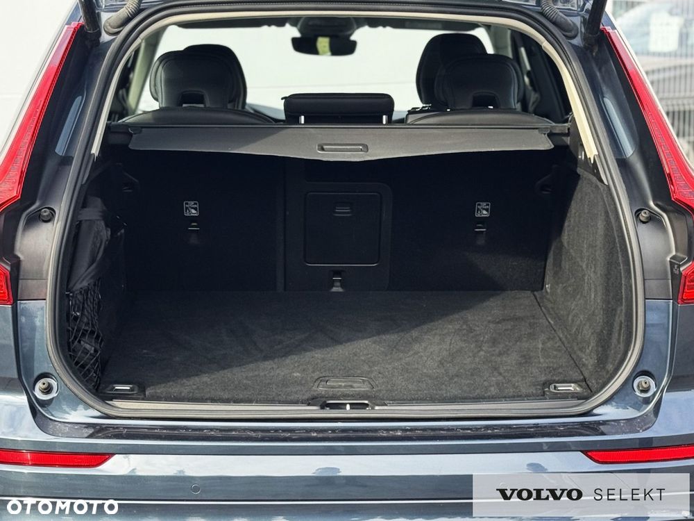 Volvo XC 60 - 32