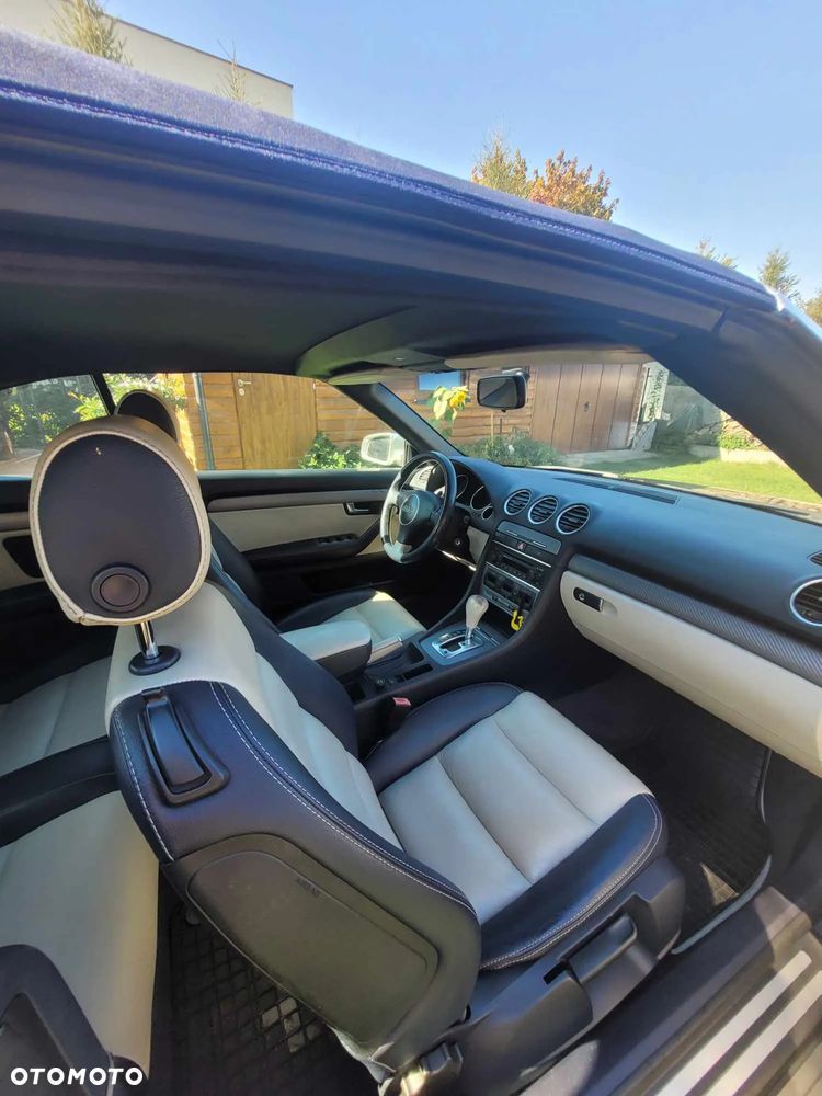 Audi A4 Cabrio ver-2-5-tdi-multitronic - 5