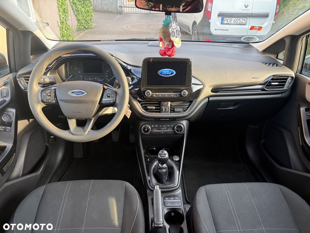 Ford Fiesta - 7