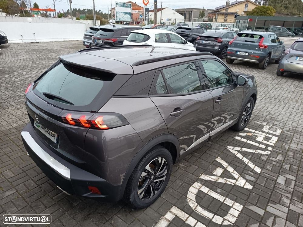 Peugeot 2008 1.2 PureTech Allure Pack EAT8 - 5