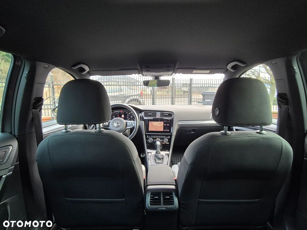 Volkswagen Golf 1.4 TSI BMT Highline DSG - 17