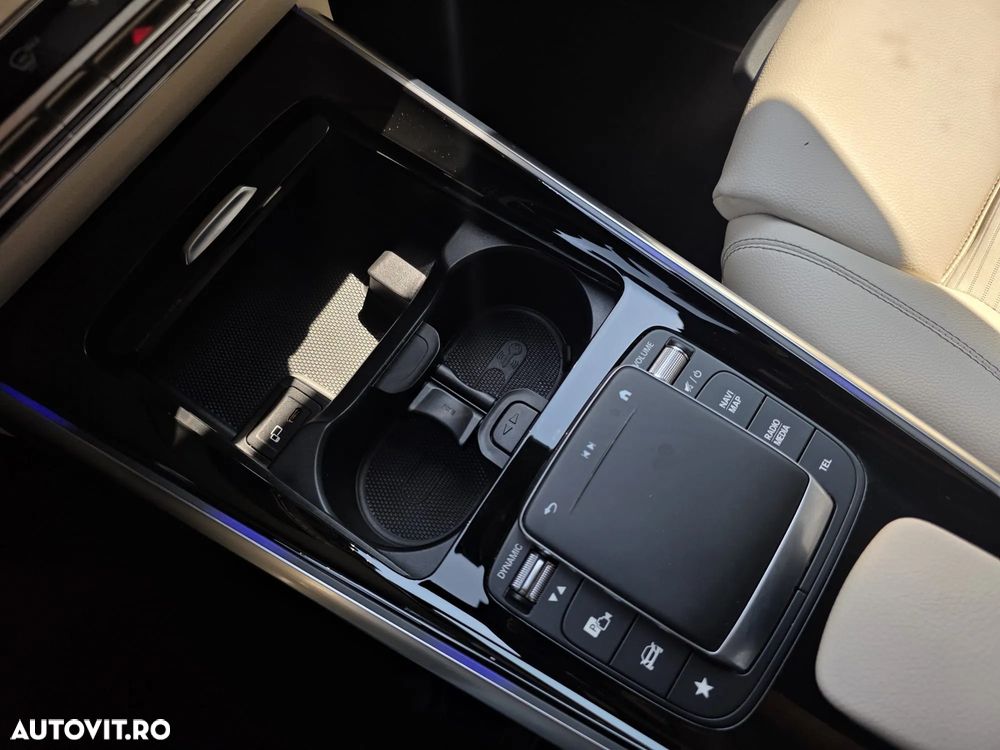 Mercedes-Benz GLB 250 8G-DCT Progressive - 25
