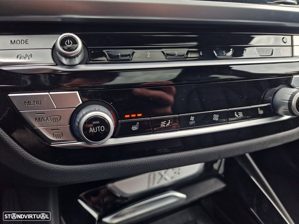 BMW iX3 Inspiring - 36