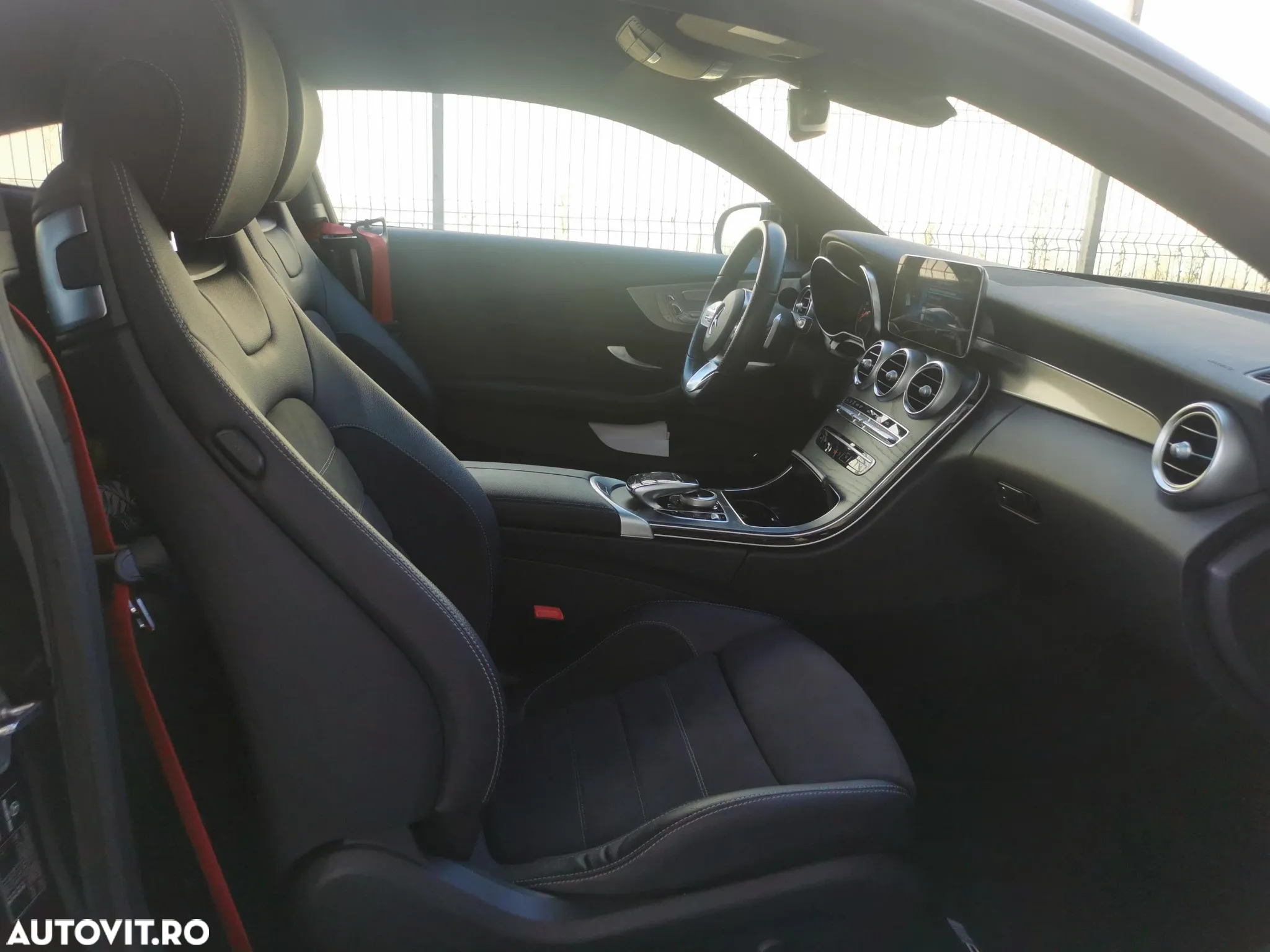 Mercedes-Benz C 220 d Cabrio - 12