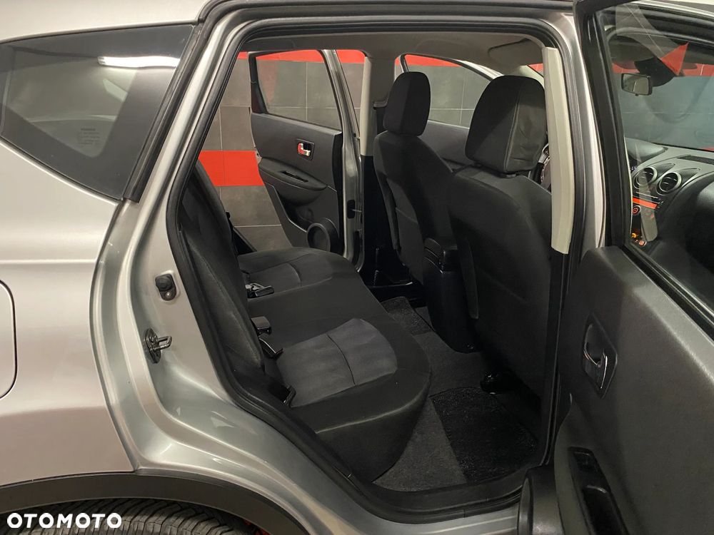 Nissan Qashqai 2.0 Tekna CVT - 22