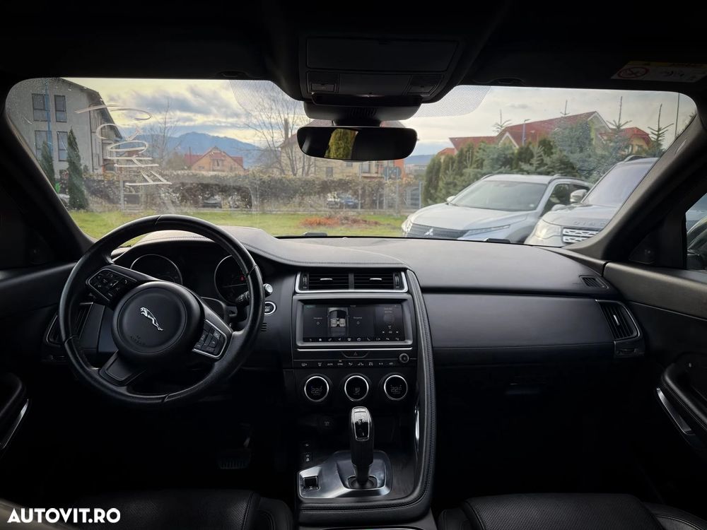 Jaguar E-Pace D180 AWD Aut. S - 8