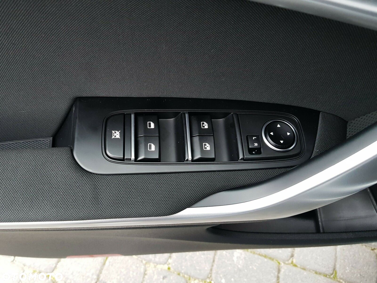 Kia XCeed 1.5 T-GDI M - 10