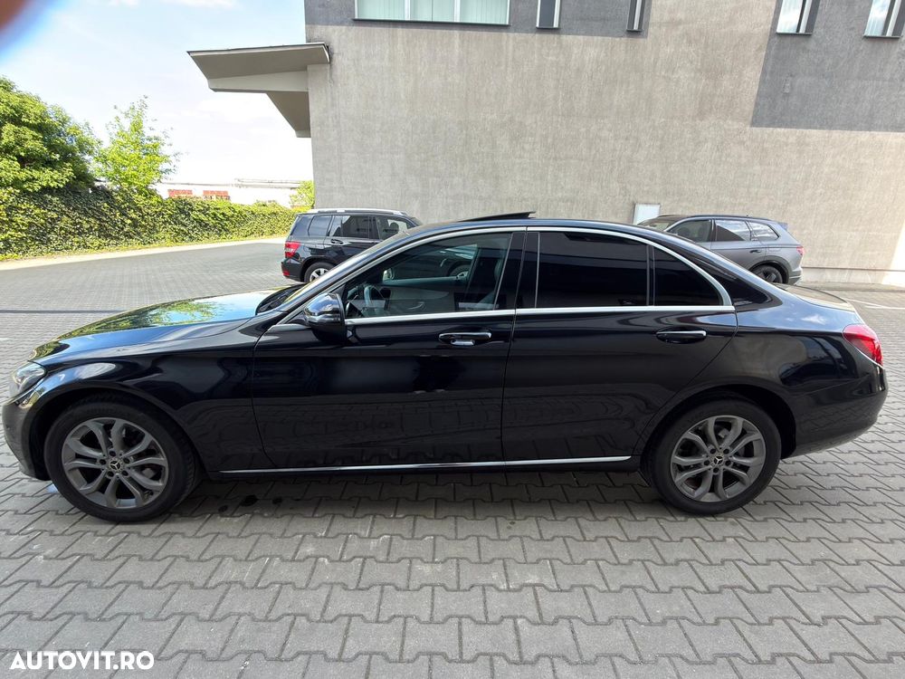 Mercedes-Benz C 220 d 4MATIC Aut. - 4