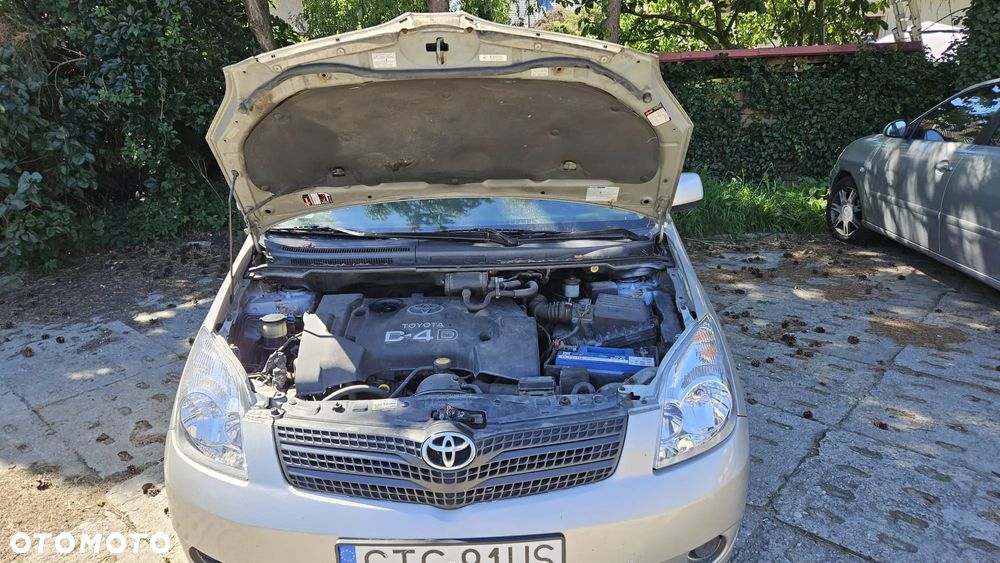 Toyota Corolla Verso 2.0 D-4D Sol - 15