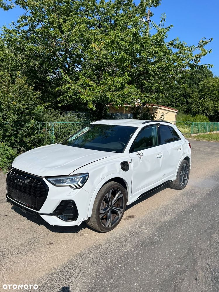 Audi Q3 45 TFSI e S Line S tronic - 1