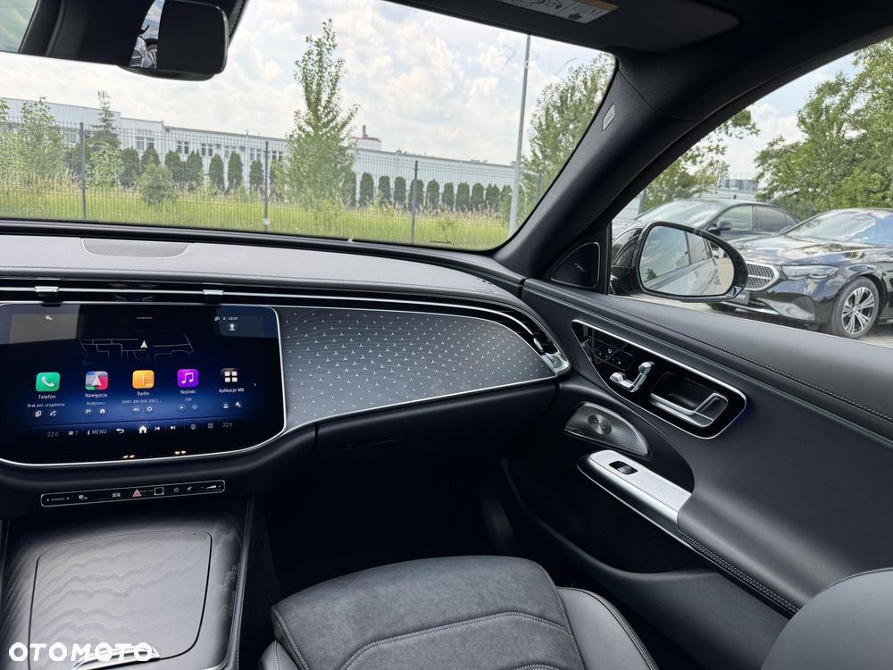 Mercedes-Benz Klasa E 220 d mHEV 4-Matic AMG 9G-Tronic - 16
