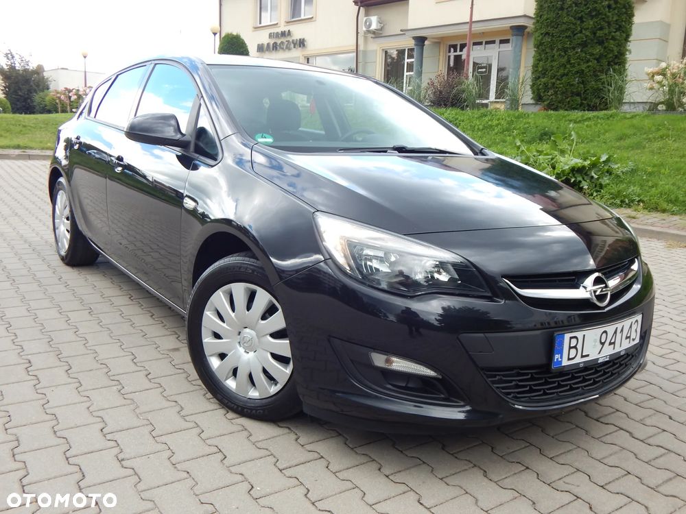 Opel Astra 1.6 150 Jahre - 1