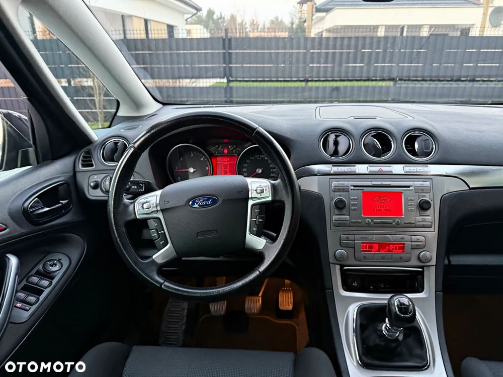 Ford S-Max 2.0 TDCi DPF Titanium - 23