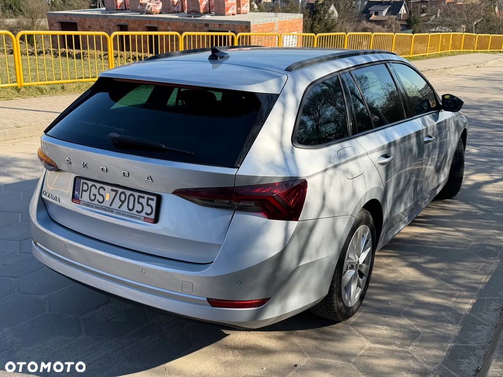 Skoda Octavia 1.5 TSI GPF ACT Style - 6