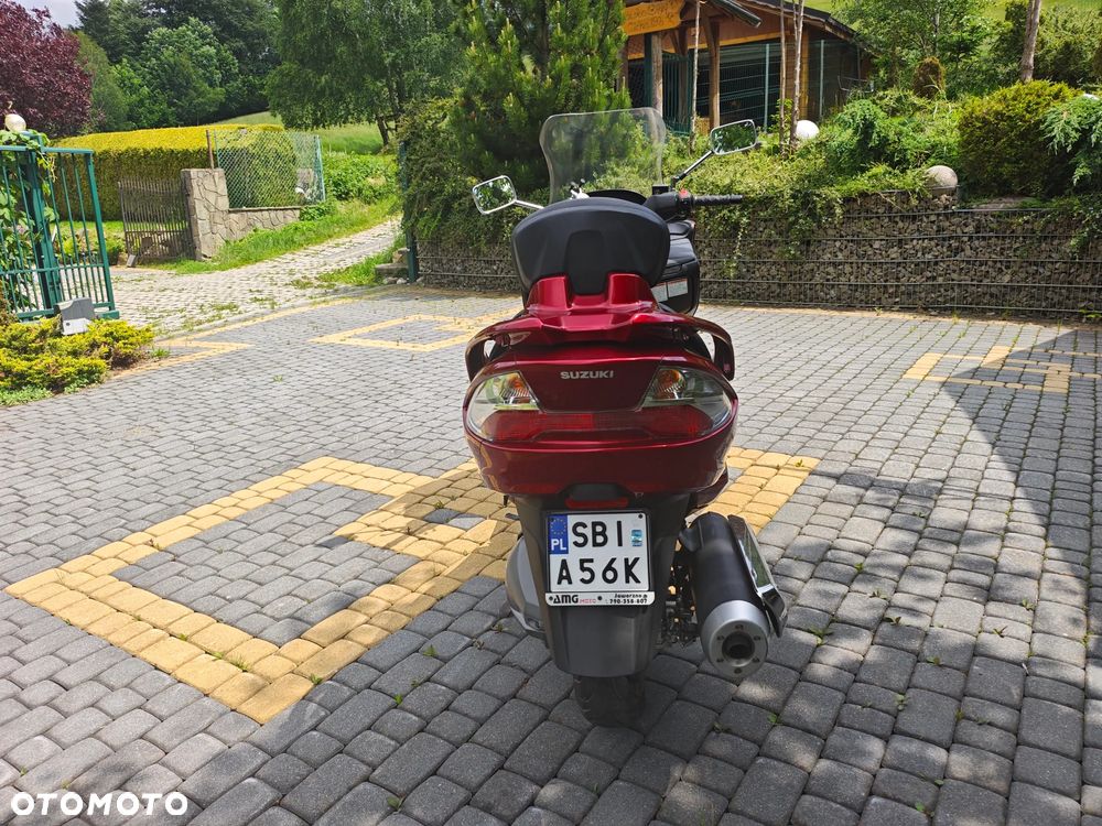 Suzuki Burgman - 7