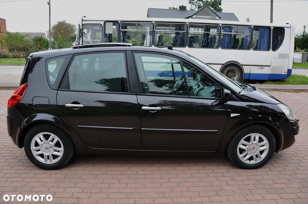 Renault Scenic 2.0 16V Luxe Dynamique - 3