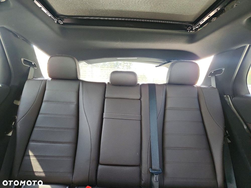 Mercedes-Benz GLE - 10