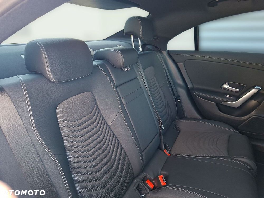 Mercedes-Benz CLA - 18