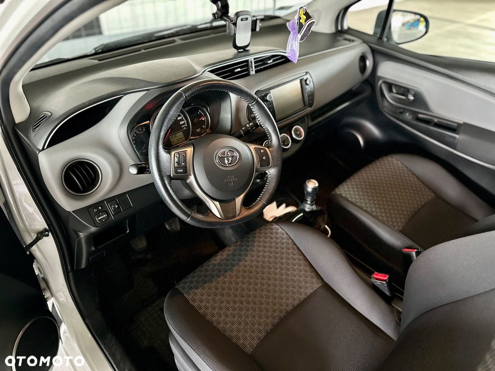 Toyota Yaris - 3