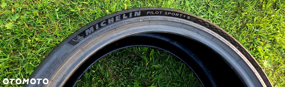 Michelin Pilot Sport 4 S 285/30 R21 - 6