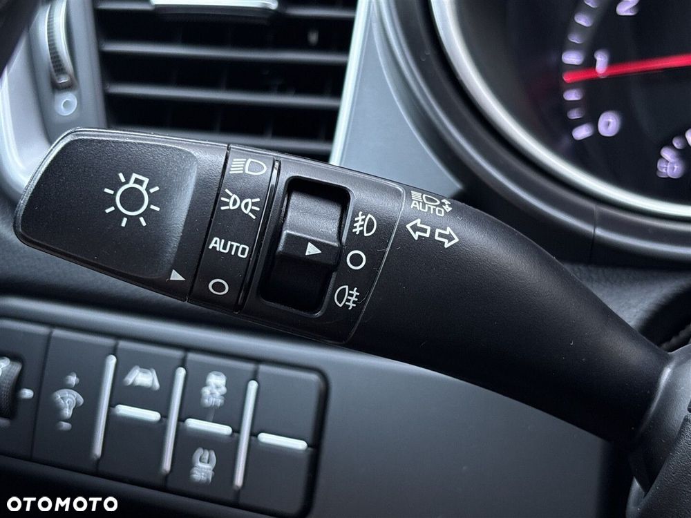 Kia Ceed 1.5 T-GDI M DCT - 19