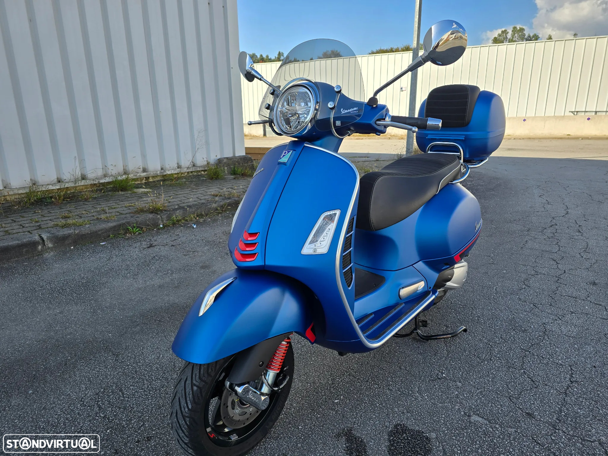 Vespa GTS Super Mate - 8