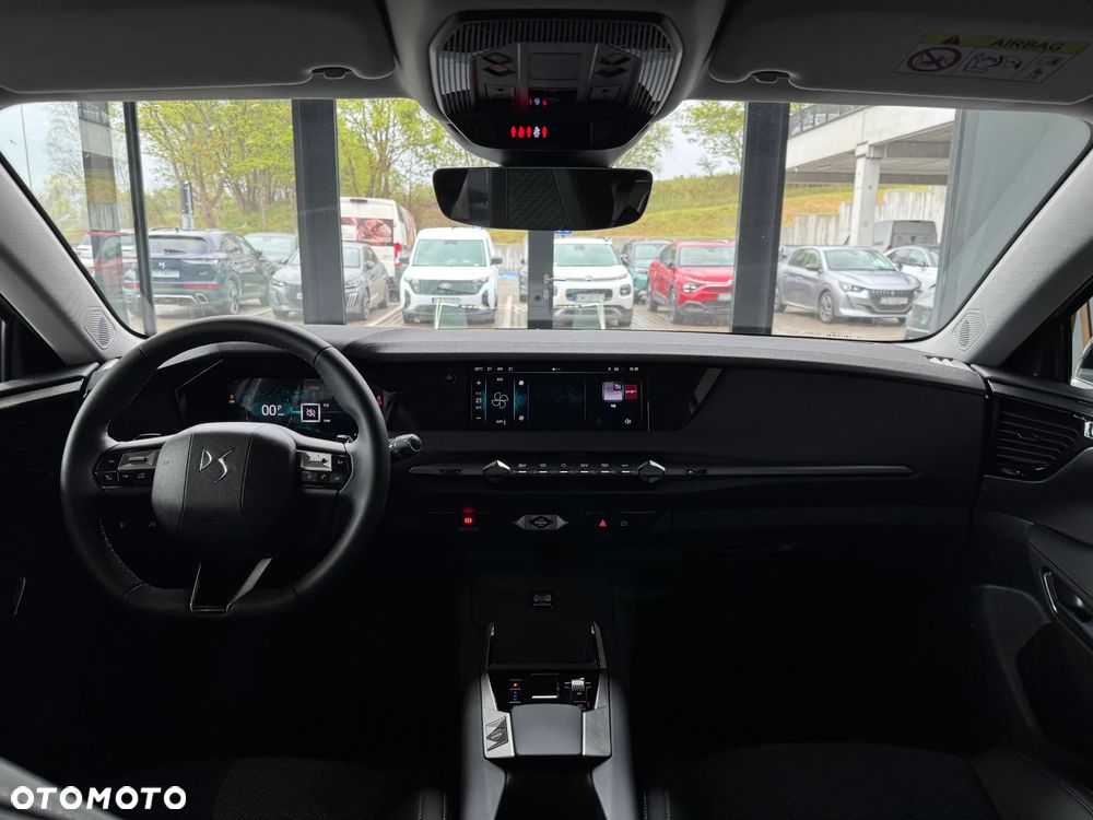 DS Automobiles N°4 1.2 mHEV Pallas eDCS6 - 27