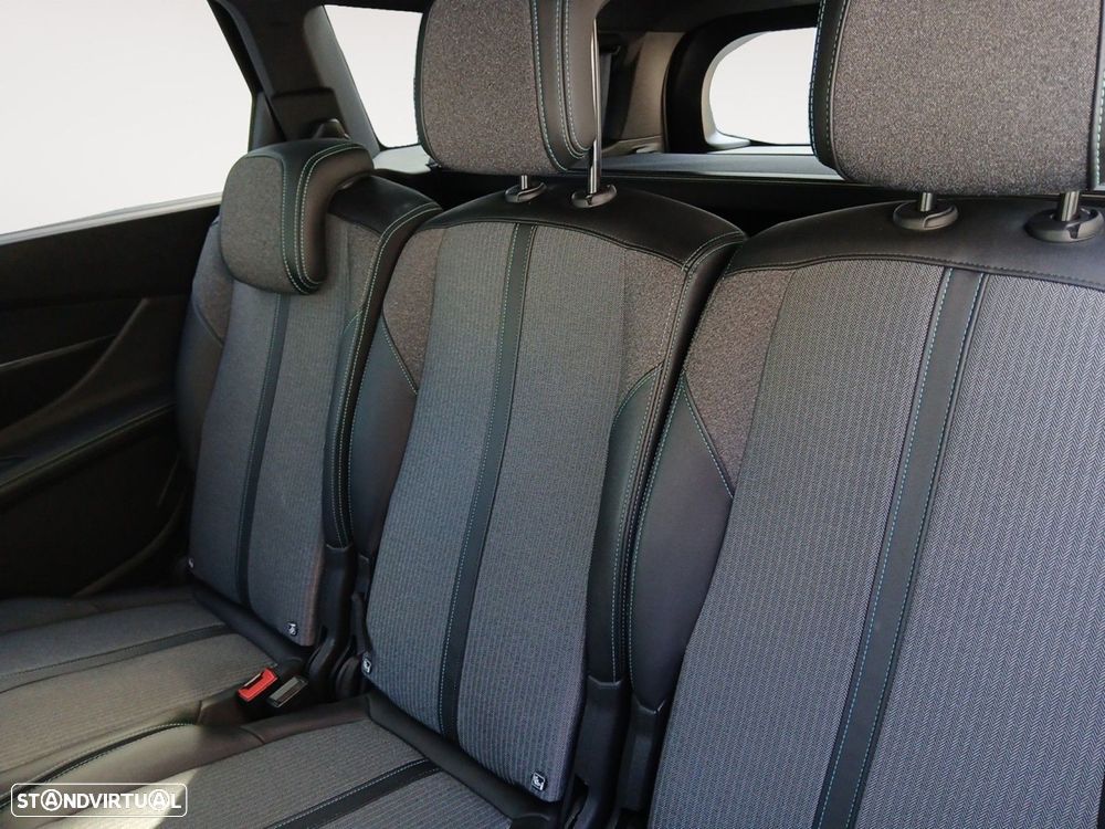 Peugeot 5008 1.5 BlueHDi Allure Pack EAT8 - 13