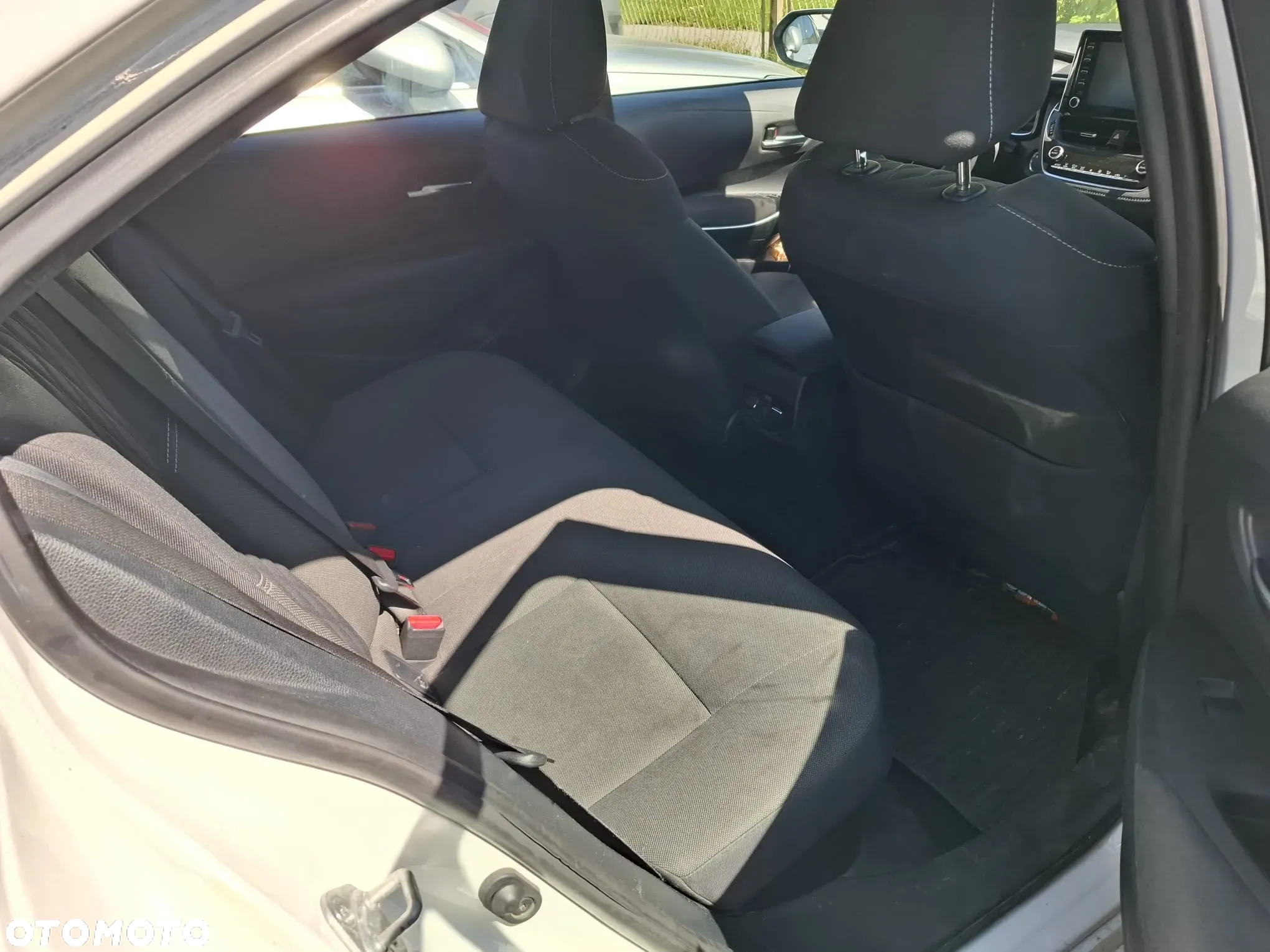 Toyota Corolla 1.8 Hybrid Comfort - 5