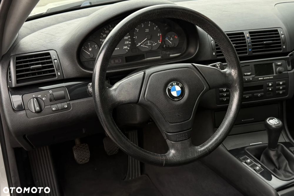 BMW Seria 3 323 CI - 12