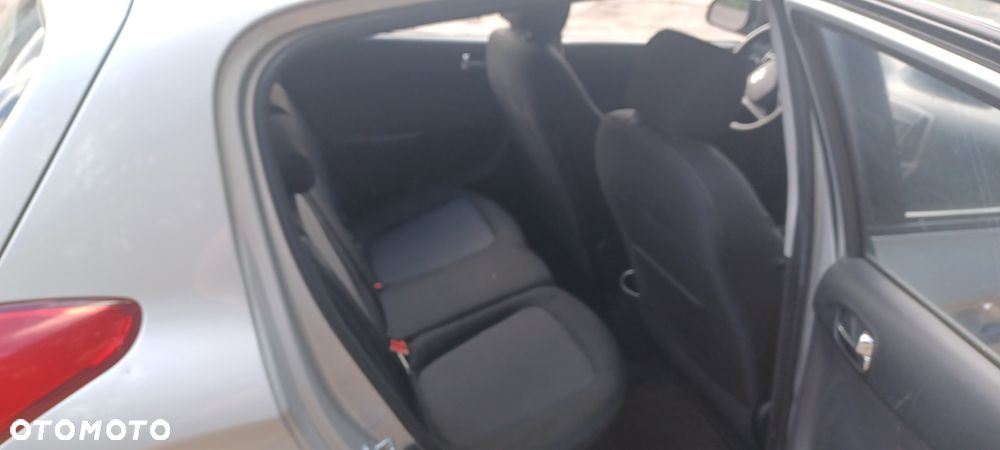 Hyundai i20 1.25 Classic - 12