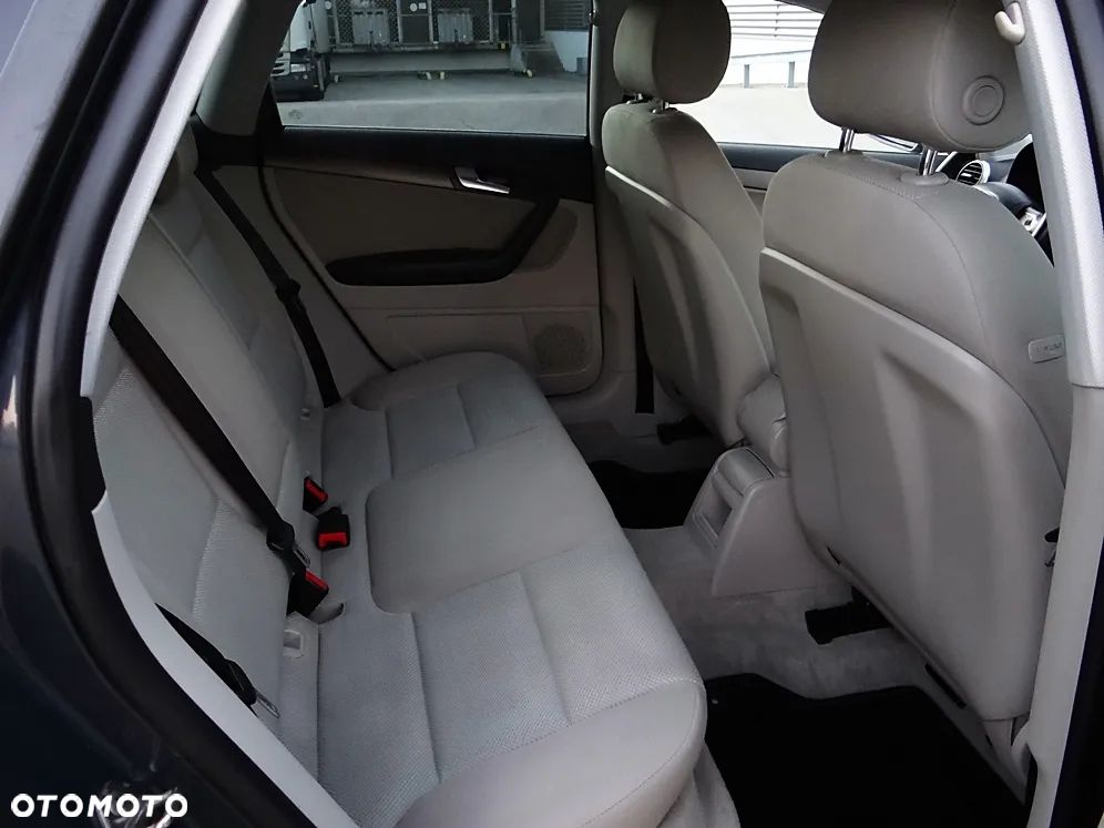 Audi A3 Sportback 1.6 TDI Attraction - 37