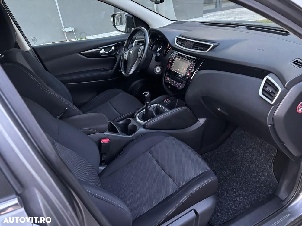 Nissan Qashqai 1.5 DCI TEKNA - 9