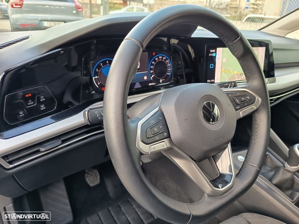 VW Golf 1.0 TSI Life - 20
