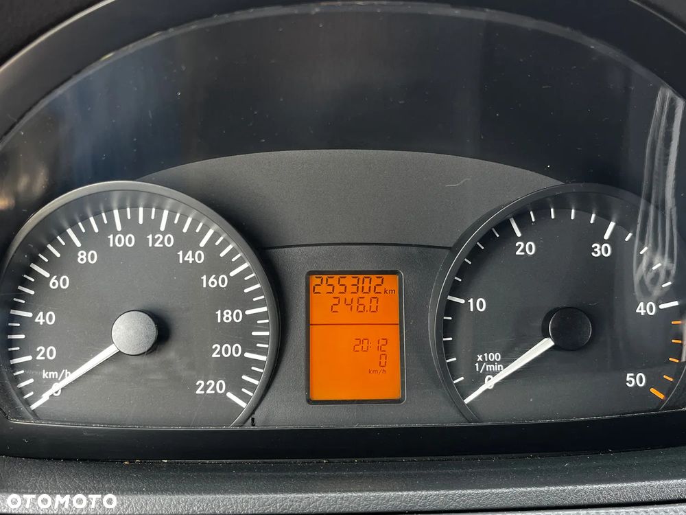 Mercedes-Benz Vito 111 CDI - 11