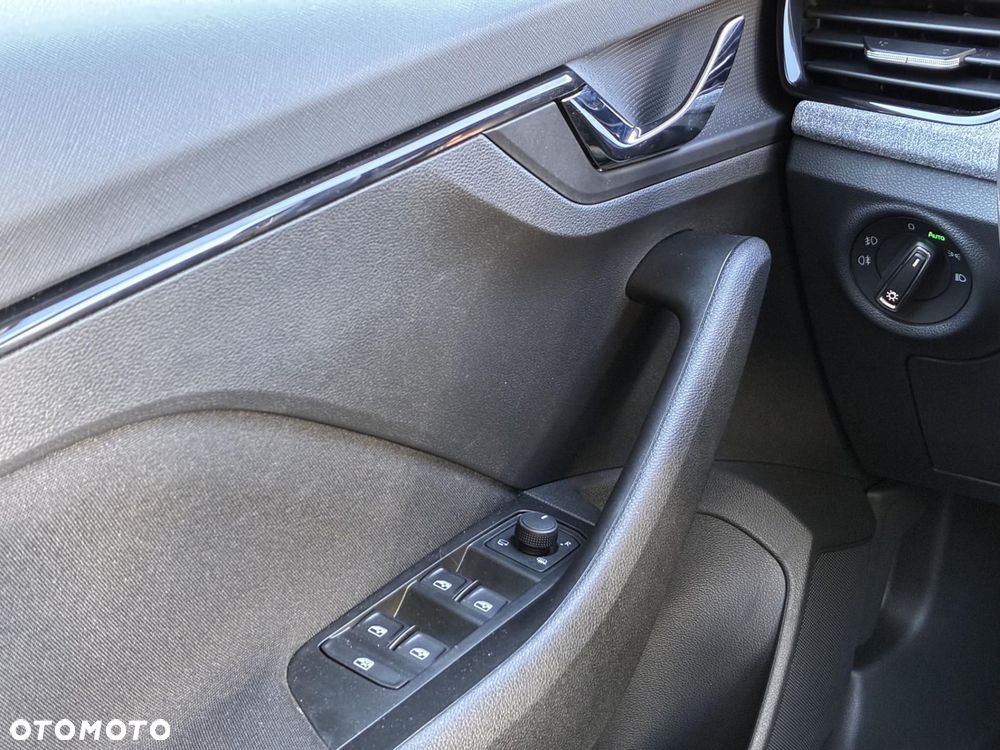 Skoda Kamiq 1.5 TSI Drive DSG - 23