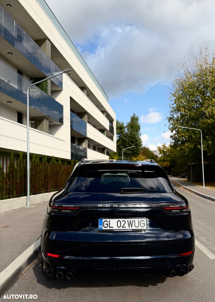 Porsche Cayenne Standard - 5