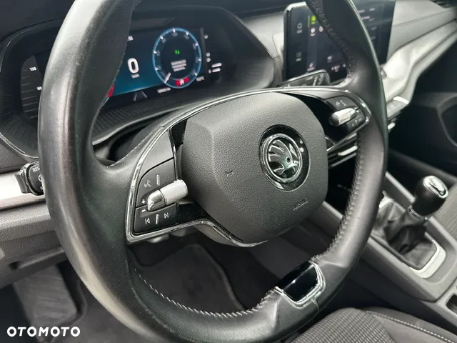 Skoda Octavia 2.0 TDI Ambition - 15