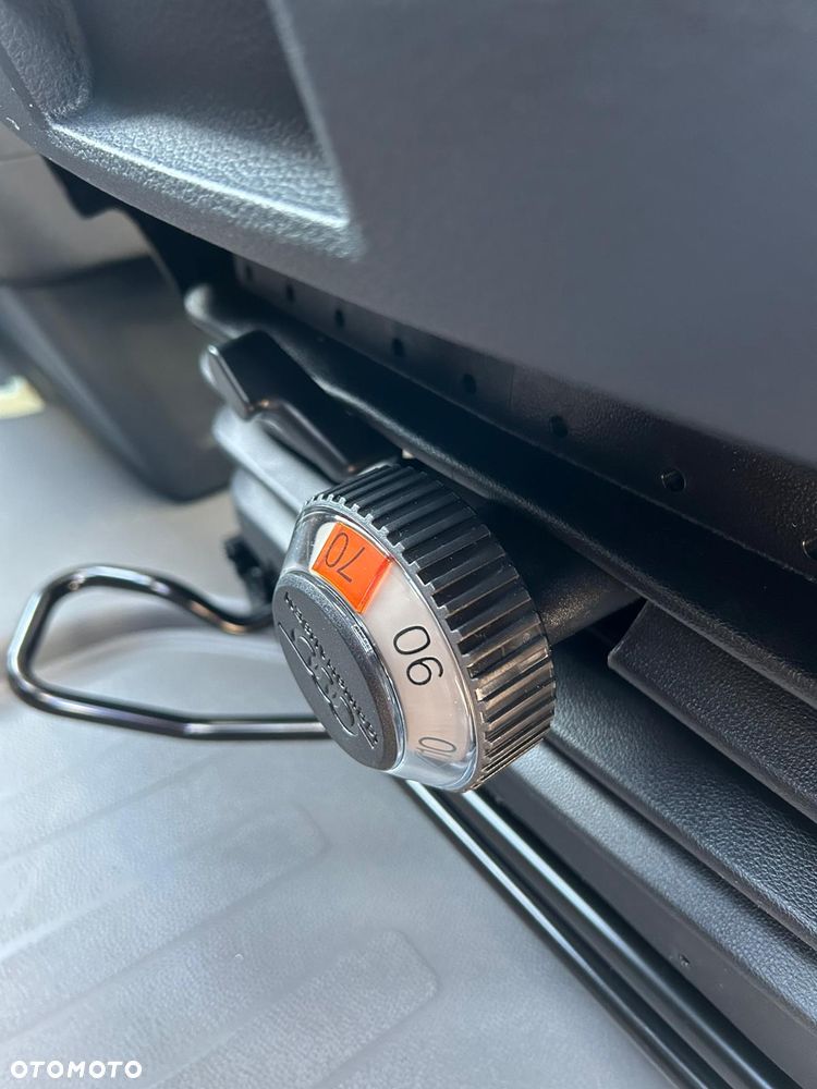 Volkswagen Crafter - 25