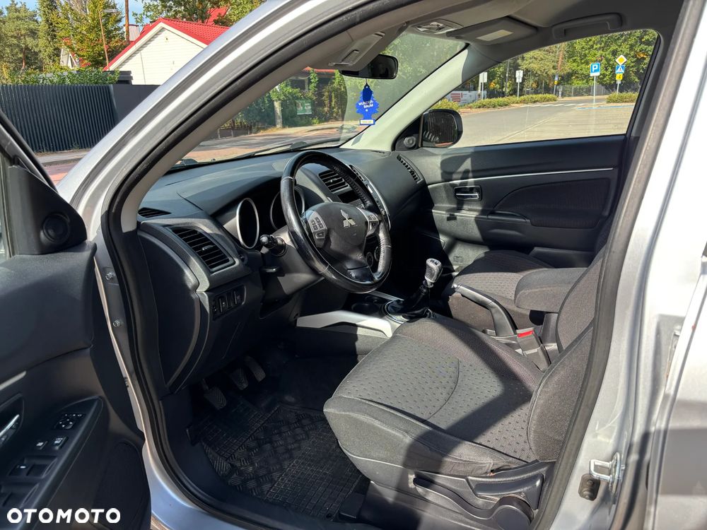 Mitsubishi ASX 1.8 DID Inform - 11