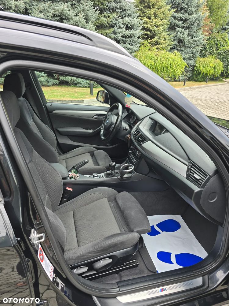 BMW X1 xDrive18d xLine - 12