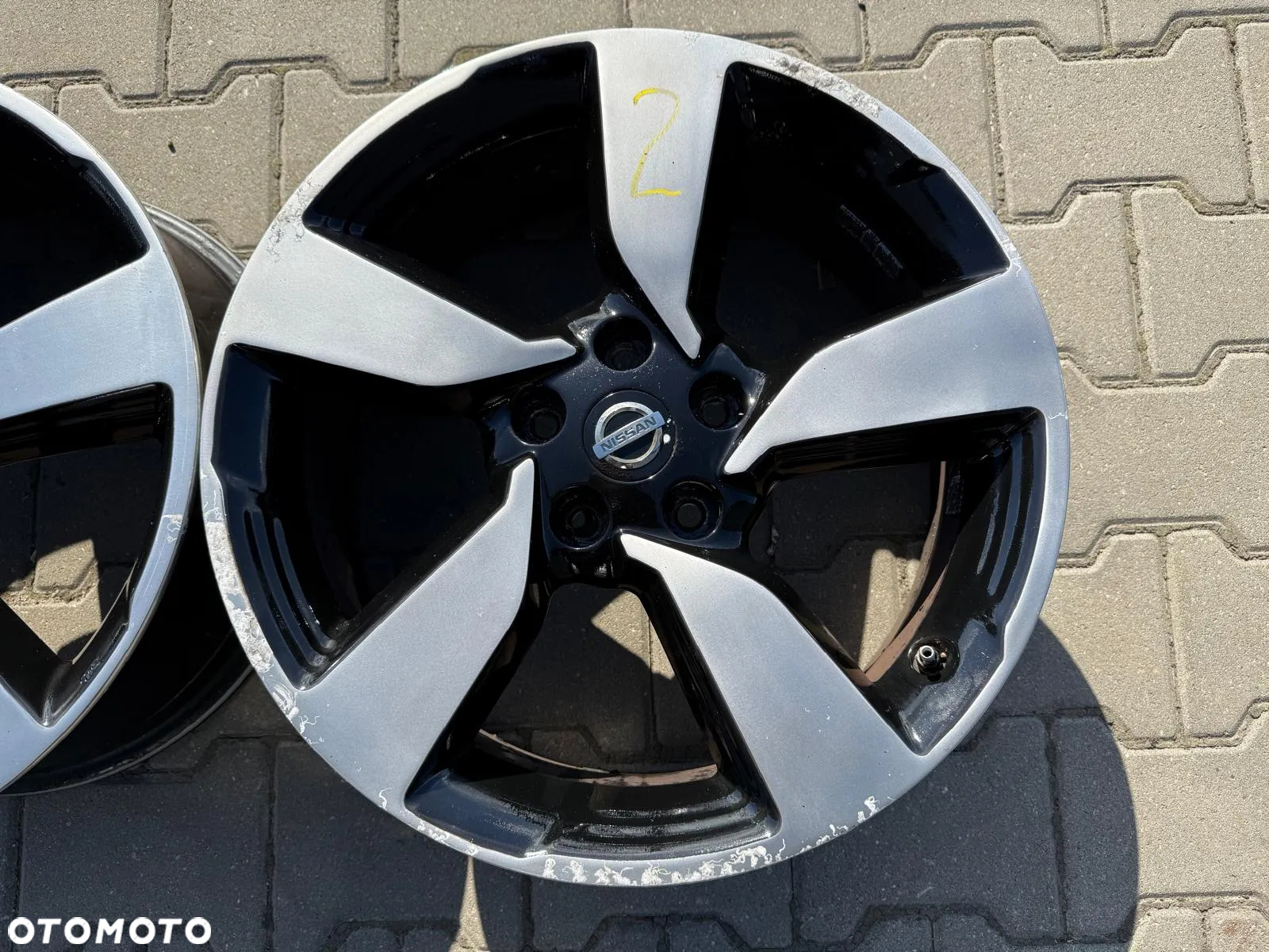 ALU FELGI NISSAN QASHQAI J11 7Jx18 ET40 5x114,3 N64801 4EA8A CZUJNIKI ĆIŚNIENIA - 3