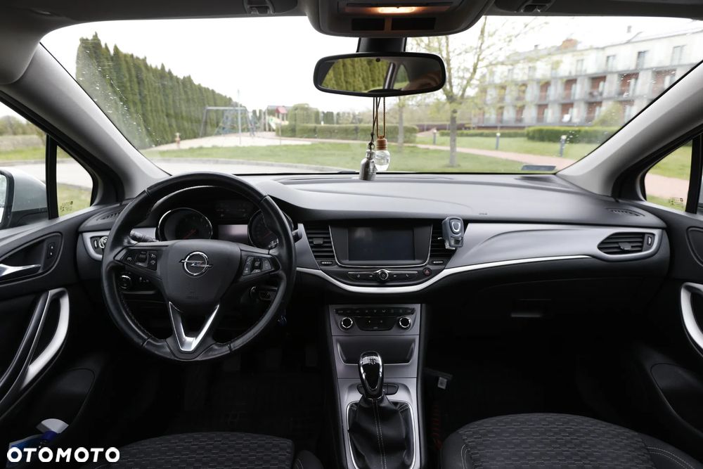 Opel Astra ver-1-4-t-enjoy - 5