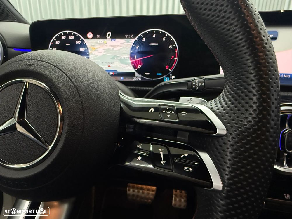 Mercedes-Benz A 200 Limousine 7G-DCT AMG Line - 28