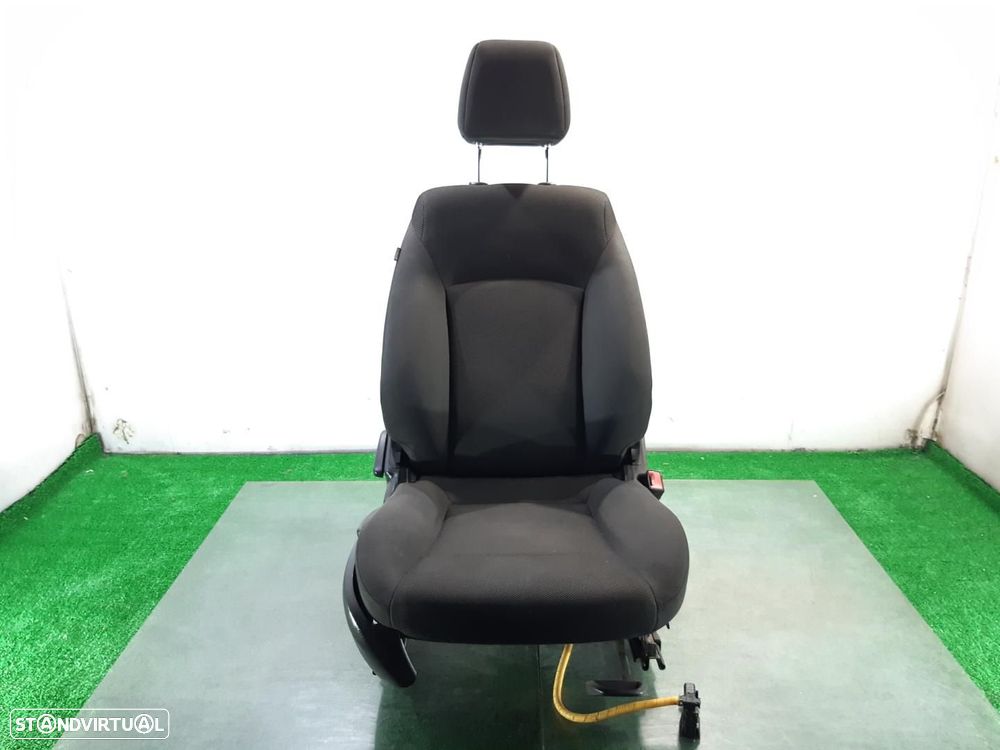 BANCO FRENTE DIREITO CHEVROLET CRUZE - 1