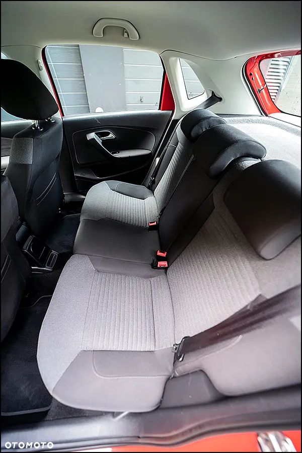 Volkswagen Polo 1.2 12V Comfortline - 33